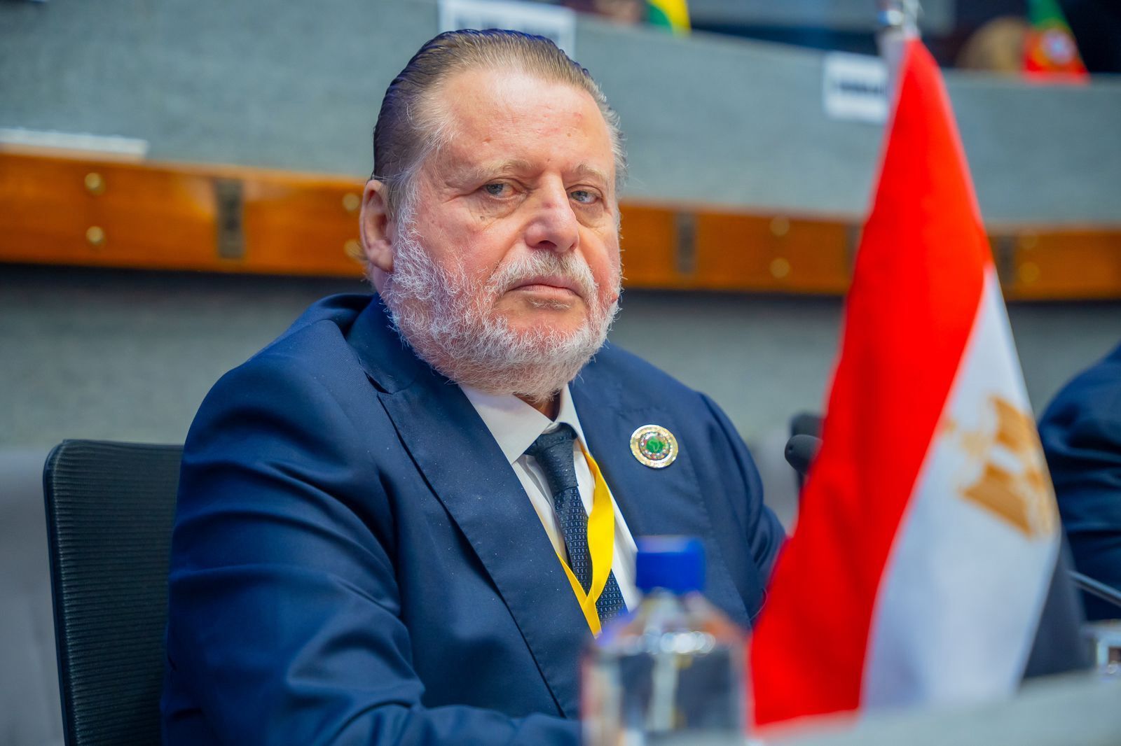 مصر.. السيسي يوجه تعليمات لمحافظ البنك المركزي قبل اتخاذ قرار بشأن مستقبله في المنصب