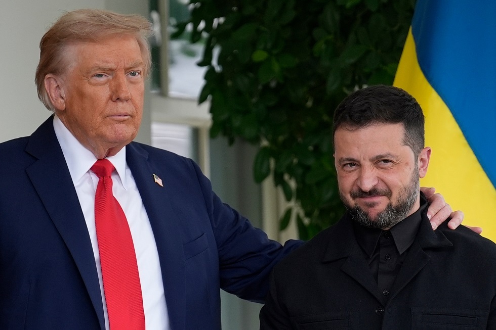 "وول ستريت جورنال" تتحدث عن أداة قد تستخدمها واشنطن للضغط على كييف