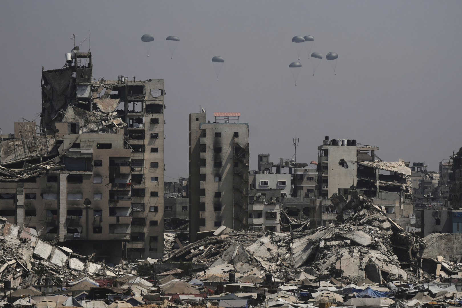 "قناة 12" العبرية: بدء المحادثات لتحديد موعد ومكان انعقاد المفاوضات بين حماس وإسرائيل
