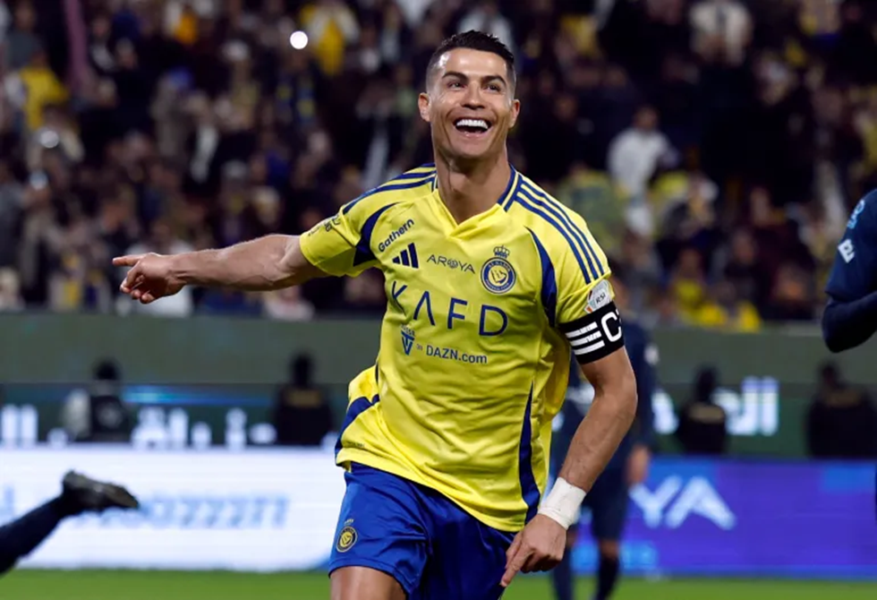 رونالدو يكتب التاريخ مع النصر في نهائي السوبر السعودي (فيديو)