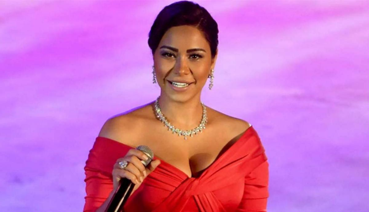 رسالة من "الملك" لـ شيرين عبد الوهاب..