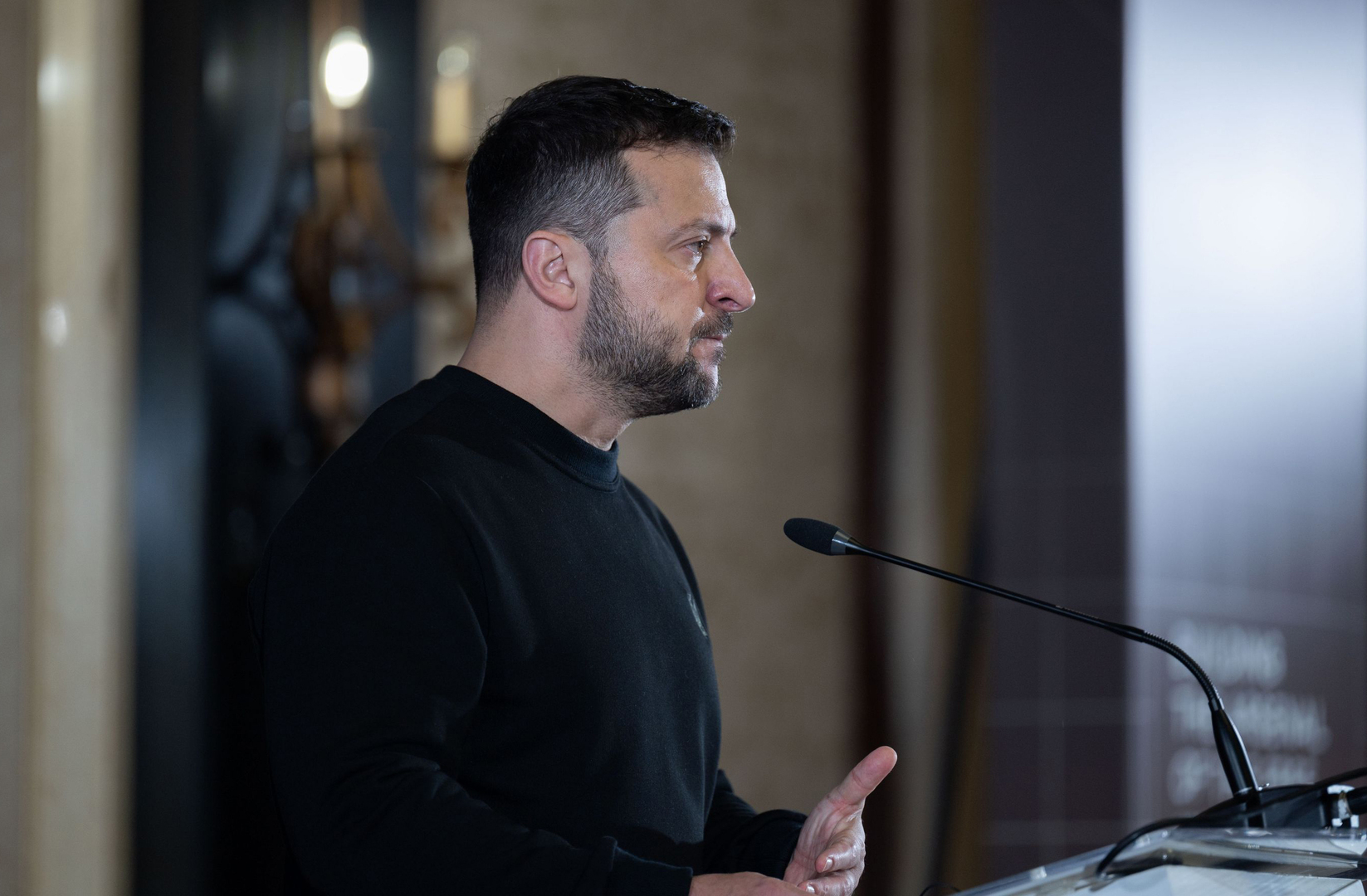 زيلينسكي: يرماك سيزور الولايات المتحدة يوم الجمعة لمناقشة الضمانات الأمنية