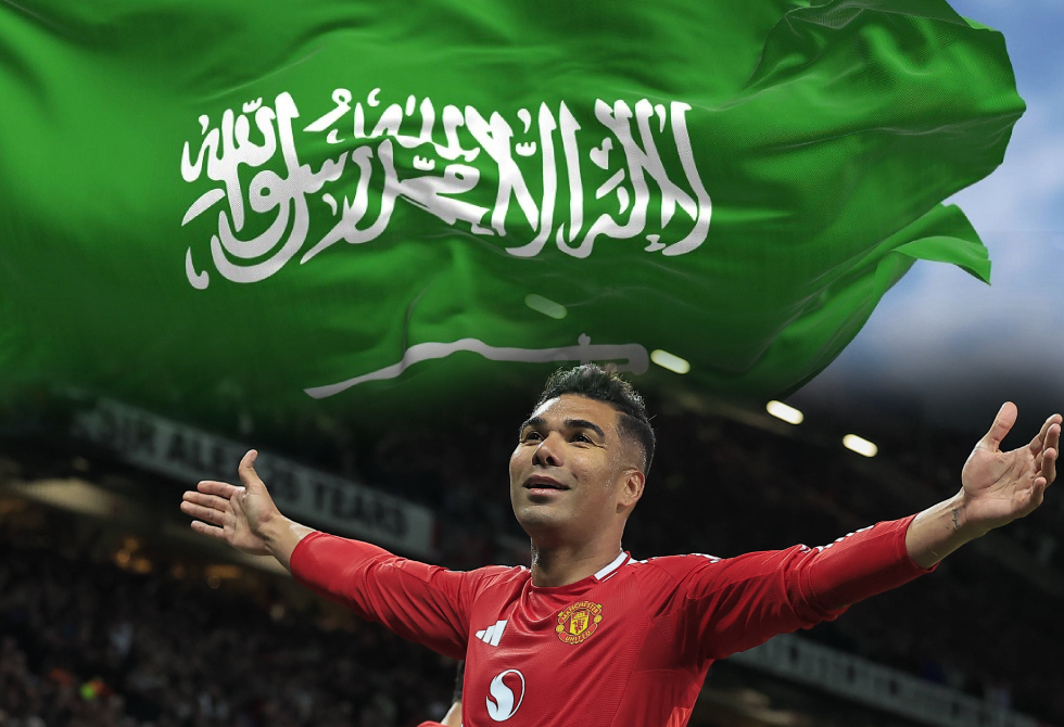 كاسيميرو يحدد موقفه بشأن الانتقال إلى الدوري السعودي