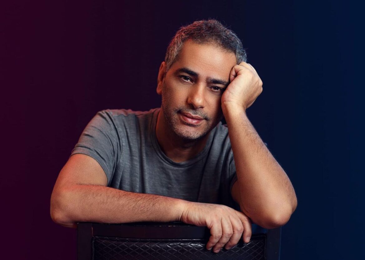 عندما يصبح الغياب حضورا.. فضل شاكر "يُصحّي الشوق" للطرب العربي السهل الممتنع