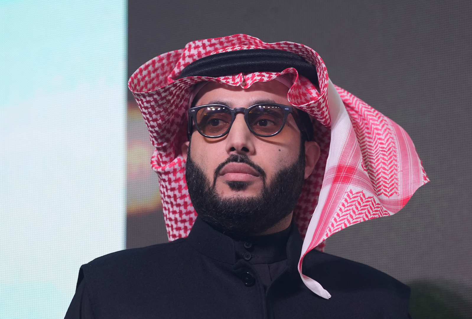 السعودية تركي آل الشيخ يعلق على حملة مقاطعة سلسة مطاعم شهيرة بعد ضجة كبيرة في المملكة