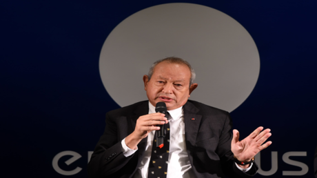 رجل أعمال مصري يقترح حلا مبتكرا لسداد ديون البلاد الخارجية وتحسين الاقتصاد 