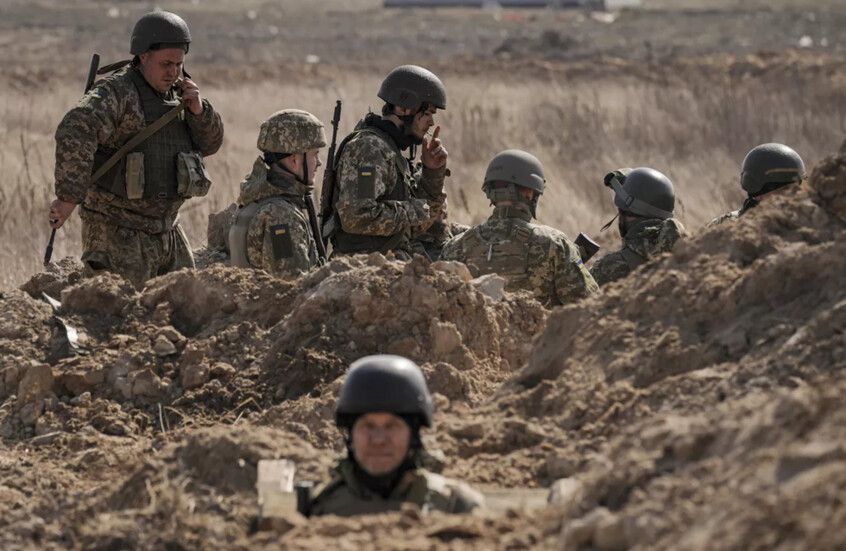 "بلومبيرغ": أوكرانيا قد تضطر للتخلي عن شرق البلاد أملا بالسلام