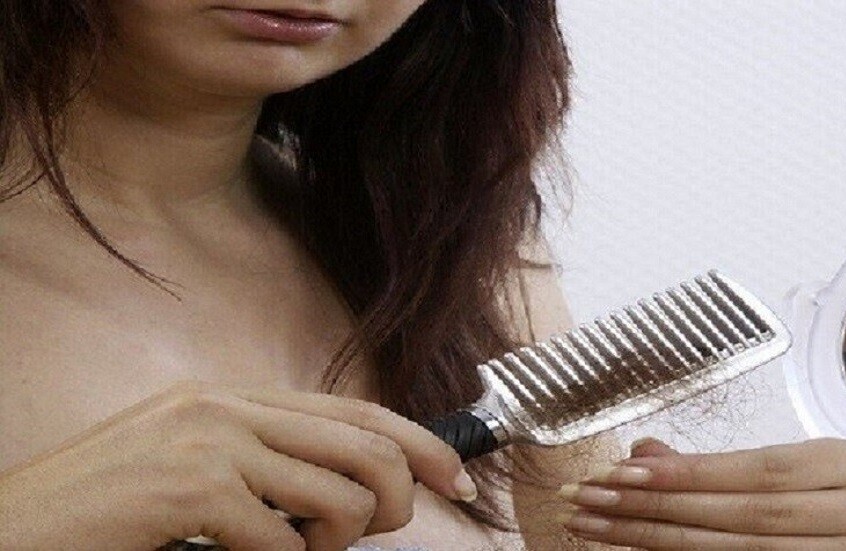 هرمونات النهار والليل.. دراسة تحدد الآلية العلمية وراء ذروة تساقط الشعر في أكتوبر ونوفمبر