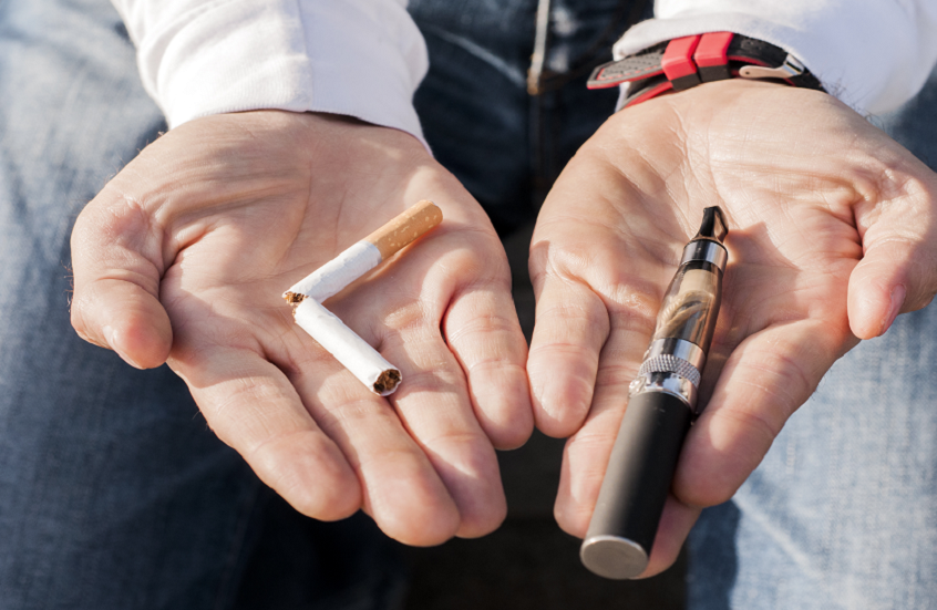 لماذا يحتاج المدخنون إلى جرعات أكبر من فيتامين C؟.. شرح علمي مبسط