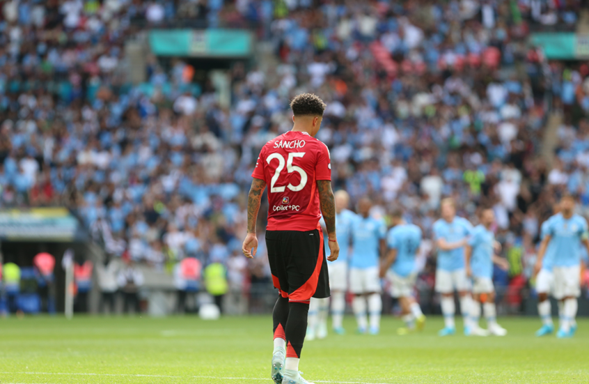 سانشو على أعتاب الرحيل عن مانشستر يونايتد في اليوم الأخير من سوق الانتقالات