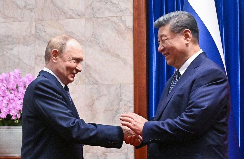 وسائل الإعلام الغربية تسلط الضوء على قمة بوتين وشي في الصين