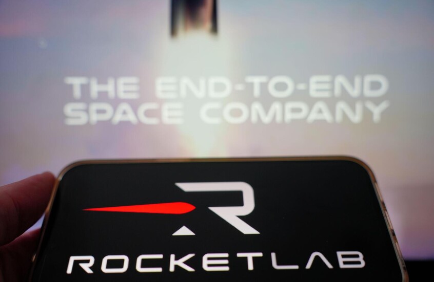 Rocket Lab تكشف عن منصتها الجديدة لإطلاق صواريخ الفضاء