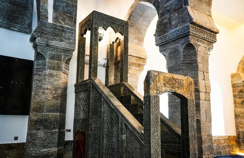 من رمز