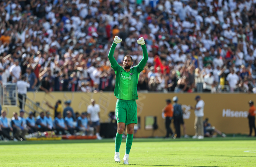 أبرز خمس صفقات في اليوم الأخير من سوق الانتقالات بالدوري الإنجليزي