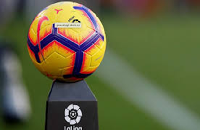 بعد تعاقده مع لاعب إسرائيلي.. جماهير نادي إسباني تشن هجوما عنيفا على إدارتها