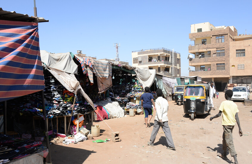 وزارة الصحة السودانية تنفي وجود تلوث إشعاعي أو كيميائي في الخرطوم
