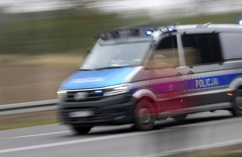  استهداف الجناح الإسرائيلي بسائل أحمر خلال معرض للصناعات العسكرية في بولندا