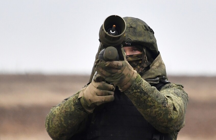 روسيا تطور سلاحا جديدا لحماية الدرونات والمروحيات