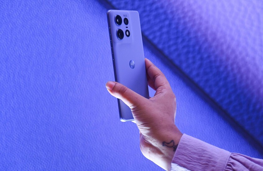 موتورولا تطلق هاتفا بقدرات تصوير مميزة