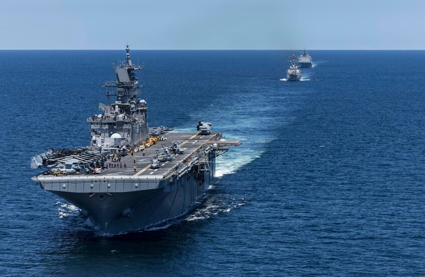 الجيش الأمريكي يرسل أسطولا حربيا إلى منطقة البحر الكاريبي بالقرب من فنزويلا