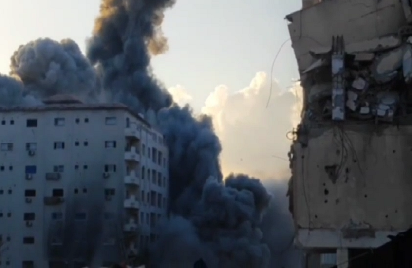 الدفاع المدني في غزة: الجيش الإسرائيلي يقصف بوحشية  لتعزيز سياسة التهجير القسري