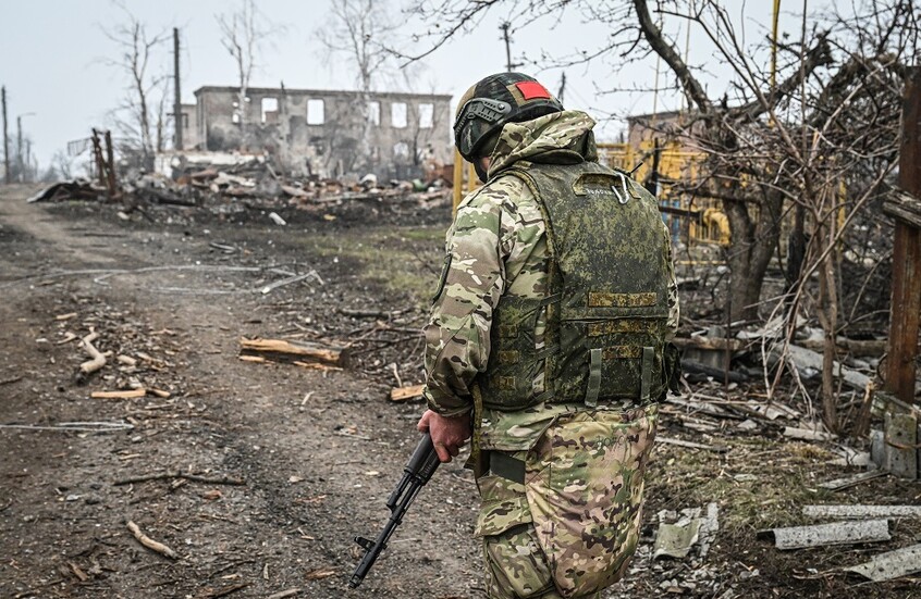 بوشيلين يؤكد تقدم القوات الروسية على محاور مختلفة من الجبهة وقطع إمدادات العدو