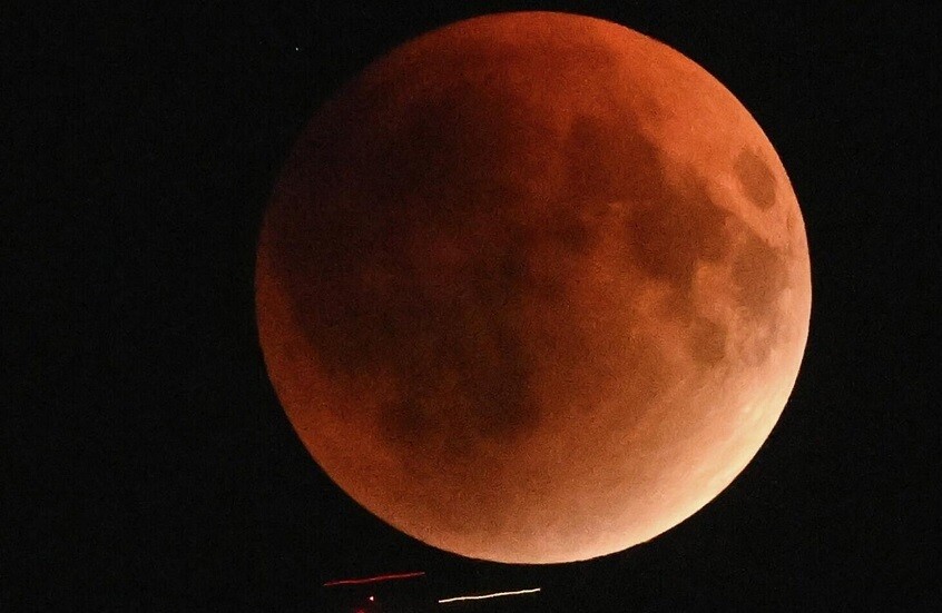 خسوف القمر يكشف نتائج تأثير غير متوقع لنشاط براكين كامتشاتكا