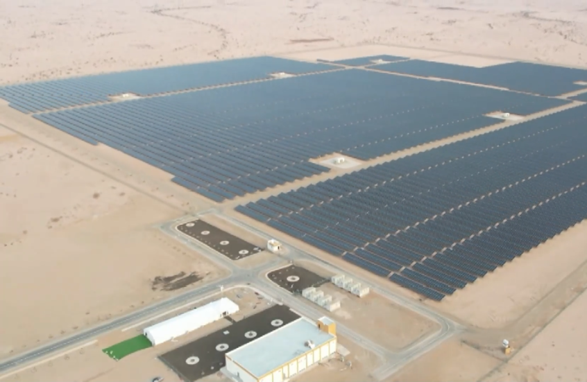 شاهد.. الإمارات تفتتح محطة شمسية بقدرة 53 ميغاواط في شبوة باليمن