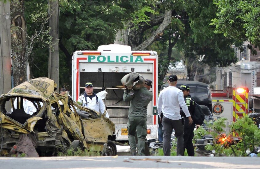 هل تساعد إدارة ترامب كولومبيا أم تتركها تغرق في حرب جديدة؟