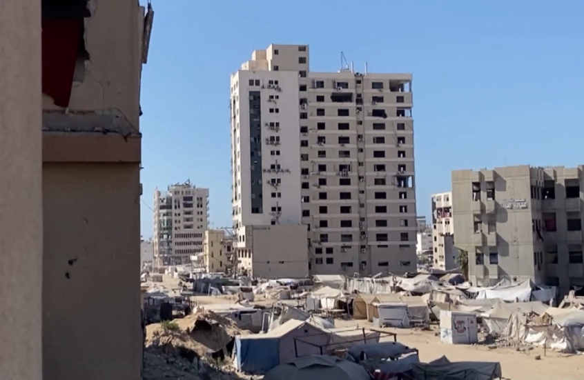 الجيش الإسرائيلي ينسف برج الرؤيا غرب مدينة غزة