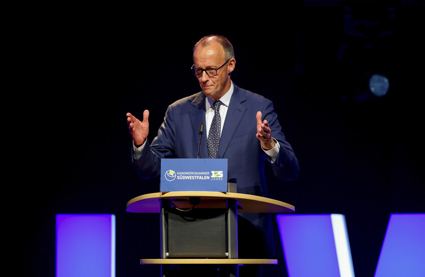 "هدوء يسبق العاصفة".. المستشار الألماني يحذر من "حنين كاذب" للتحالف مع واشنطن