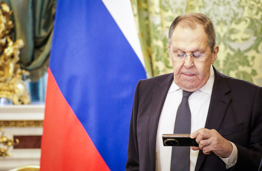 لافروف يشير لإمكانية إقامة مباراة ودية بين منتخبي روسيا والولايات المتحدة