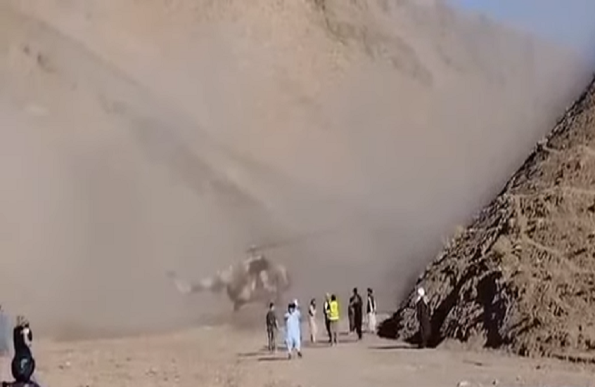 تحطم مروحية تقل وزيرا وحاكما في ولاية غور الأفغانية (فيديو)