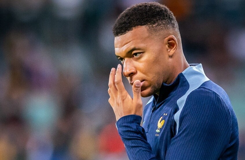 مبابي يفتح ملف "الجانب المظلم" للثروة والشهرة في كرة القدم