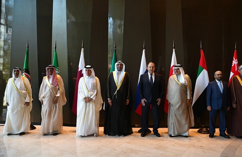 مجلس التعاون الخليجي يعتبر القمة الروسية الأمريكية خطوة إيجابية لحل الأزمة الأوكرانية