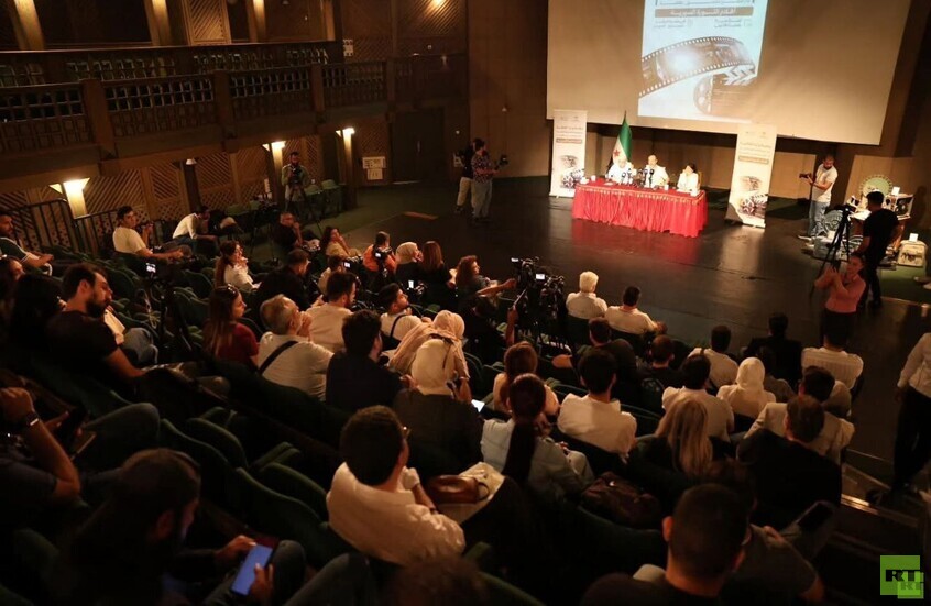 في أول ظهور له.. مدير عام المؤسسة العامة للسينما في سوريا يعلن عن أول حدث سينمائي بعد سقوط النظام