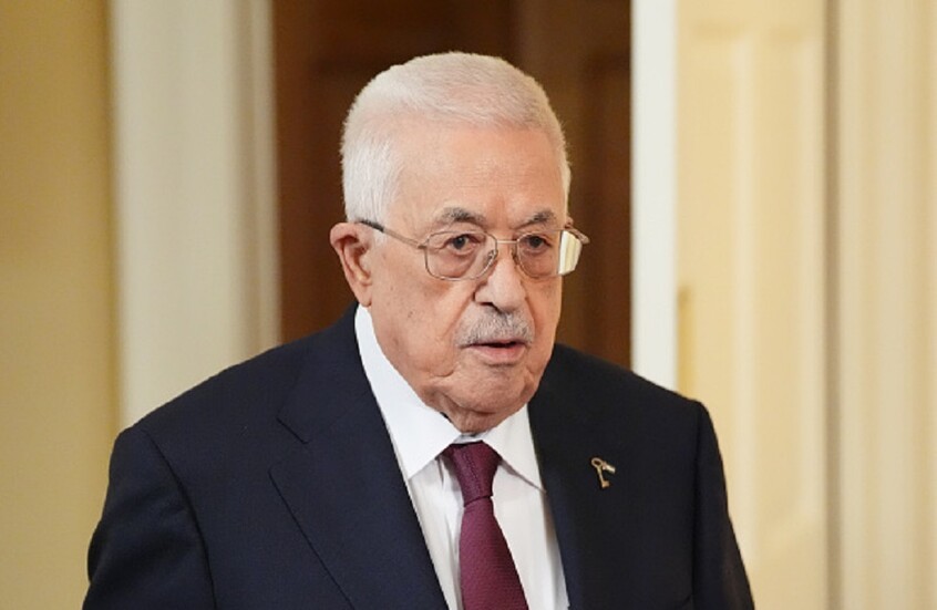 الرئيس عباس يخضع لفحوصات طبية دورية