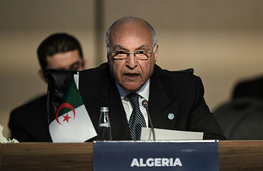 وزير الخارجية الجزائري يعلق على أنباء رفع مالي دعوى قضائية ضد بلاده