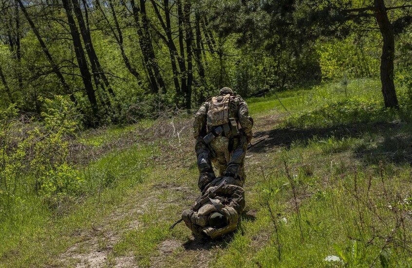 مصادر أمنية: قادة فوج "سكالا" النخبوي الأوكراني يراقبون مقتل جنودهم عبر طائرات مسيّرة دون أي مبالاة