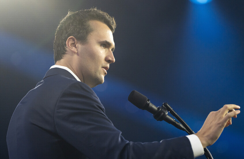 تفاصيل جديدة عن حياة المتهم بقتل الناشط الأمريكي تشارلي كيرك