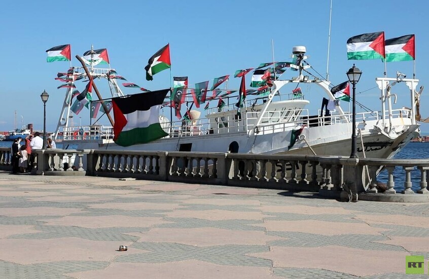 ليبيا تنضم إلى أسطول الصمود العالمي بسفينة "عمر المختار"  (صور)