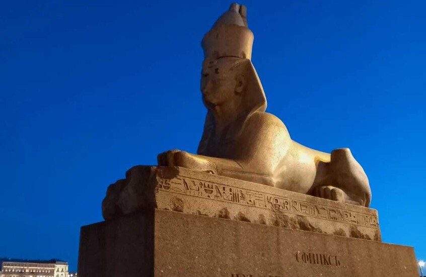 "أسطورة أبو الهول المصري في سان بطرسبورغ".. عالم روسي شهير يكشف لـRT تفاصيل خفية