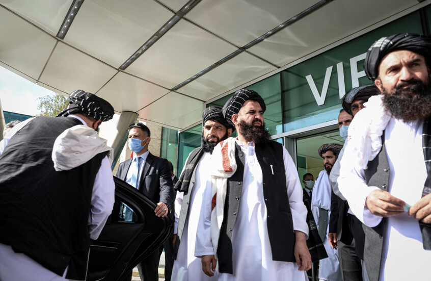 زعيم طالبان يحظر خدمة الإنترنت اللاسلكي بأحد الأقاليم الأفغانية "لمنع الفساد"