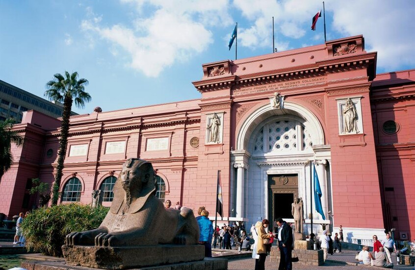 إجراءات عاجلة في مصر بعد سرقة قطعة أثرية نادرة