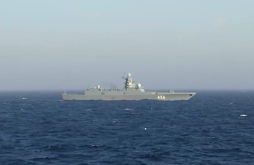 "الأدميرال غولوفكو" تنفذ إطلاقا ناجحا لصاروخ "تسيركون" الفرط صوتي خلال مناورات "الغرب 2025" (فيديو)