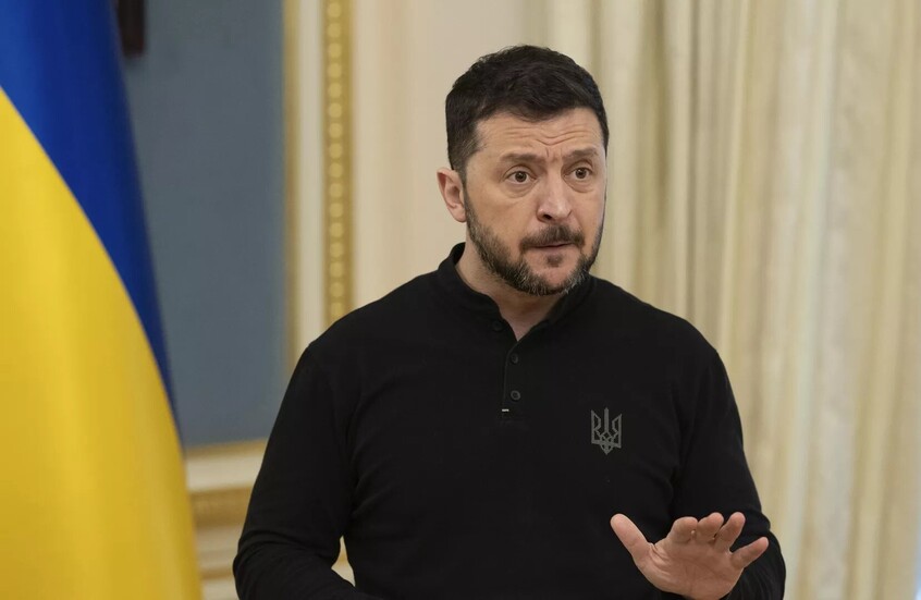 زيلينسكي يحذر نواب حزبه من 