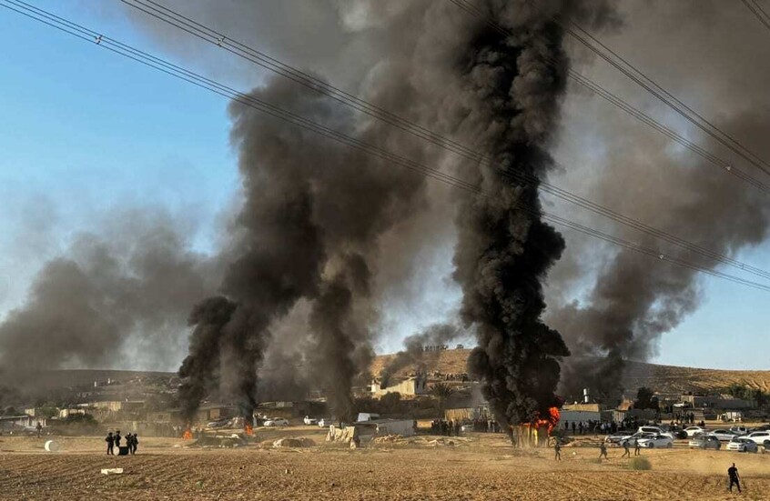 إسرائيل تواصل إخلاء المستوطنات البدوية في النقب (فيديو)