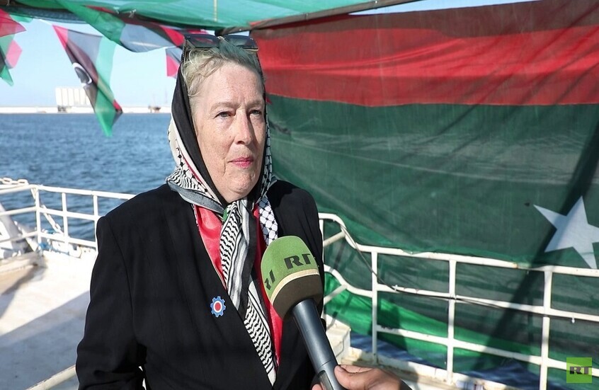 RT تلتقي نشطاء على متن سفينة "عمر المختار" ضمن أسطول الصمود العالمي (فيديو)