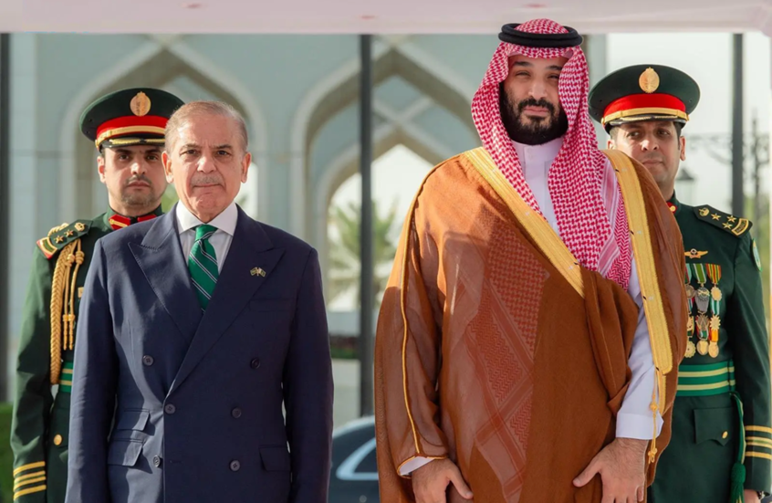 Önemli bir madde de vardı: Suudi Arabistan ve Pakistan ortak stratejik savunma anlaşması imzaladı.