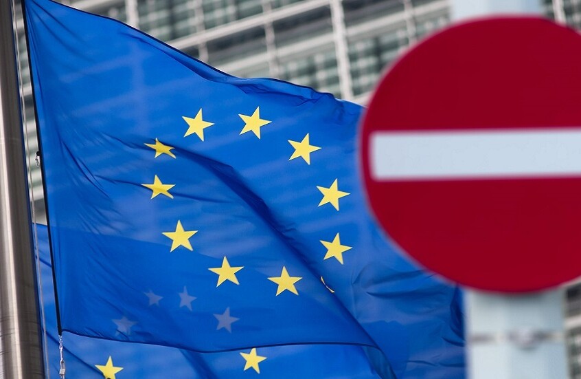 "بوليتيكو" تكشف موعد طرح المفوضية الأوروبية حزمة العقوبات الـ19 ضد روسيا